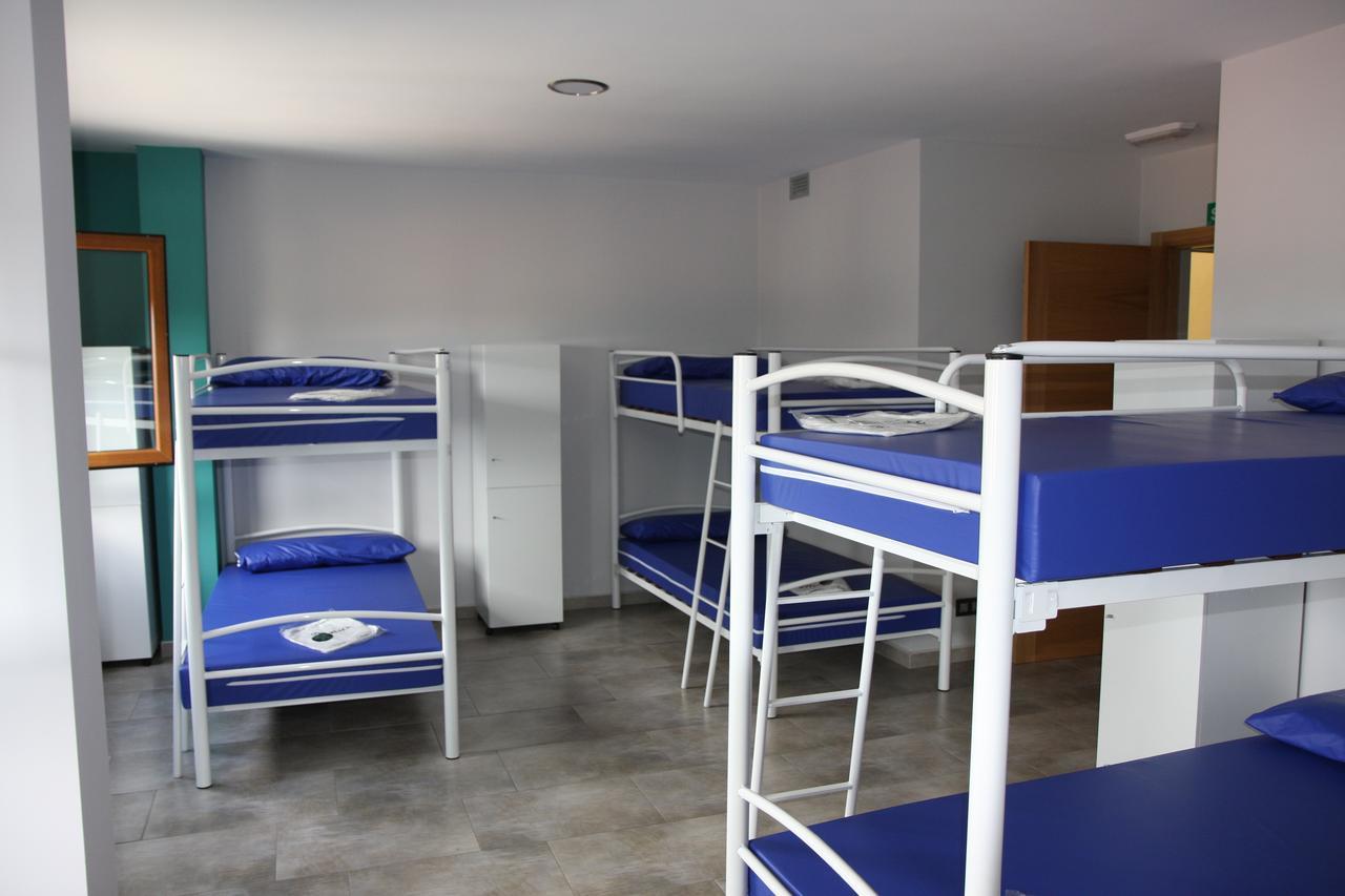 הוסטל פאלאס דה ריי Albergue Outeiro מראה חיצוני תמונה